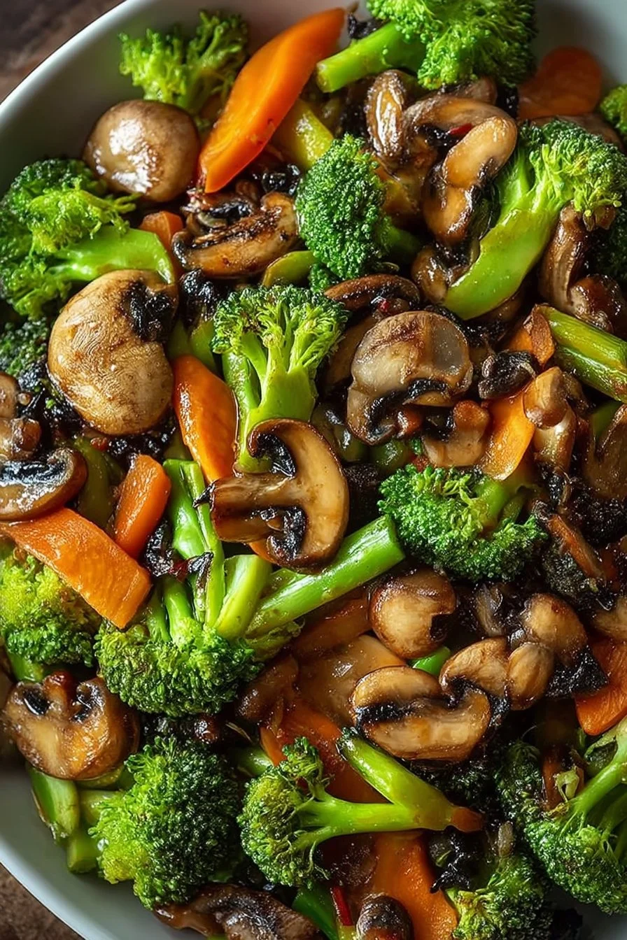 15-Minute Skillet with Mushrooms, Broccoli, and Carrots